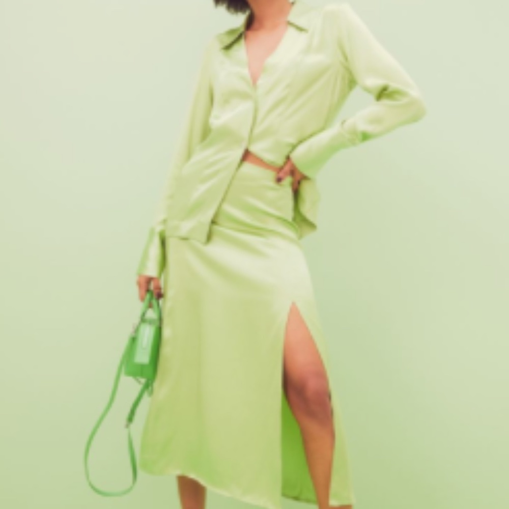 H&M Midi Skirt - Lime Green - Size 4